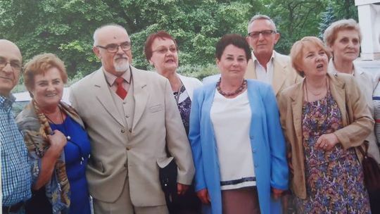 Z ŁEZKĄ W OKU