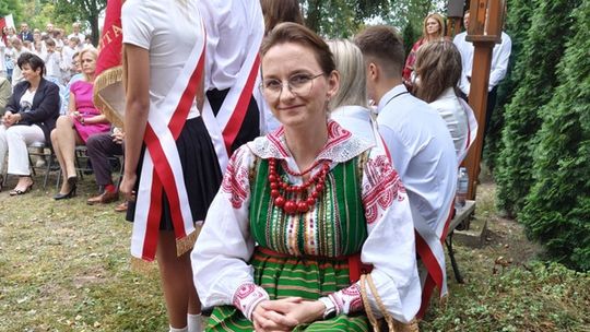Z RADOŚCIĄ OTWIERAM TE DOŻYNKI