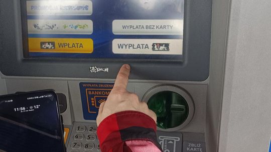 Zasilili portfele oszustów