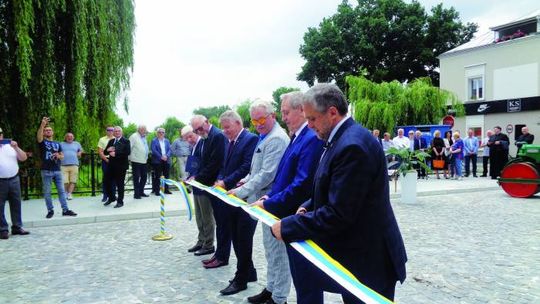 ŻEBY KOSTKA BYŁA DOBRZE ZASPOINOWANA