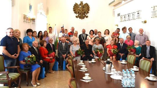 Złote Pary w miejskim ratuszu