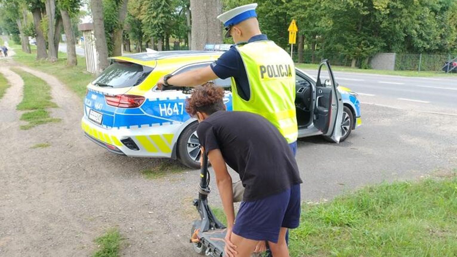 Kontrole rowerzystów i użytkowników hulajnóg