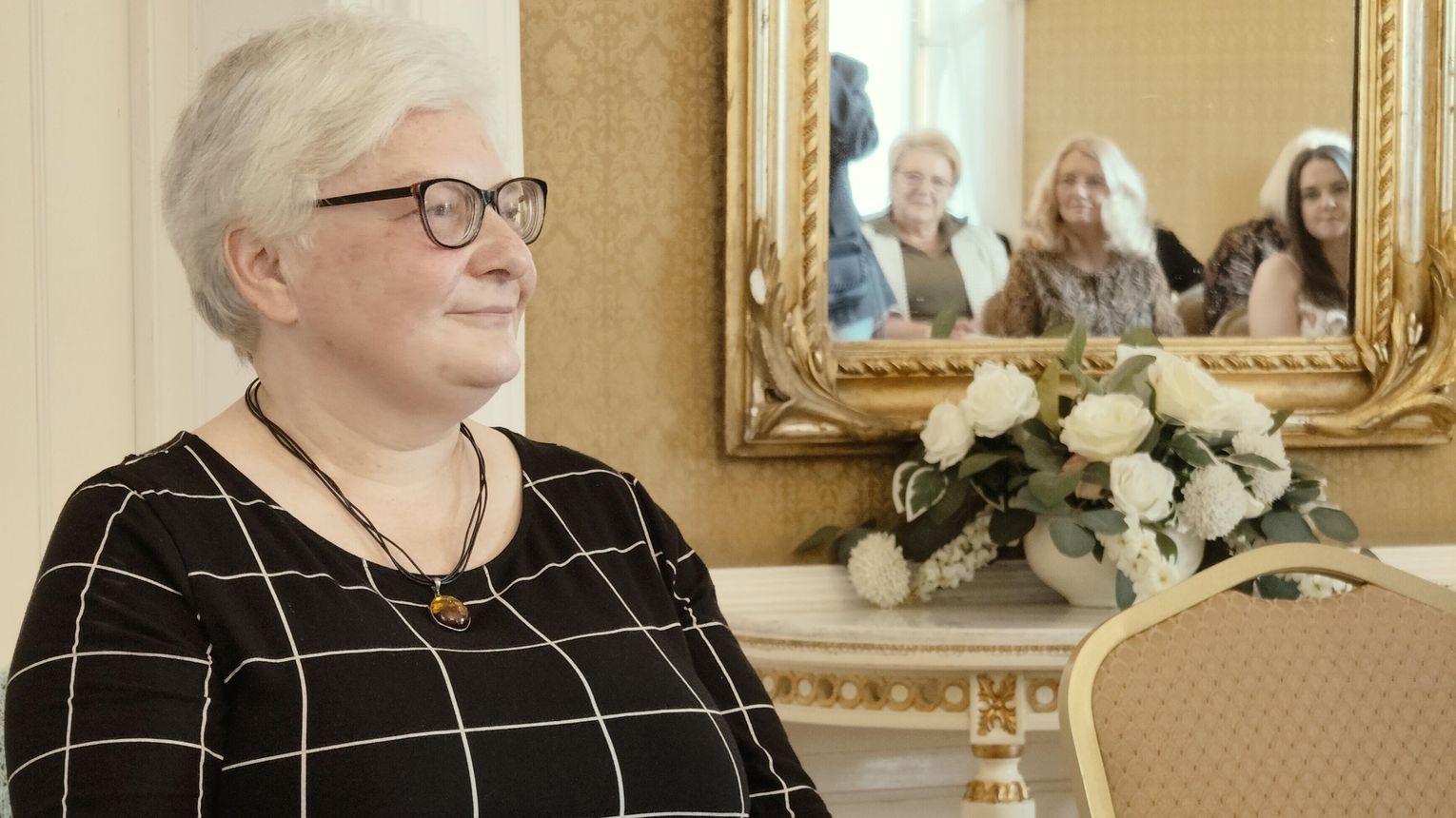 LIDIA ZNAKOMITĄ POETKĄ JEST