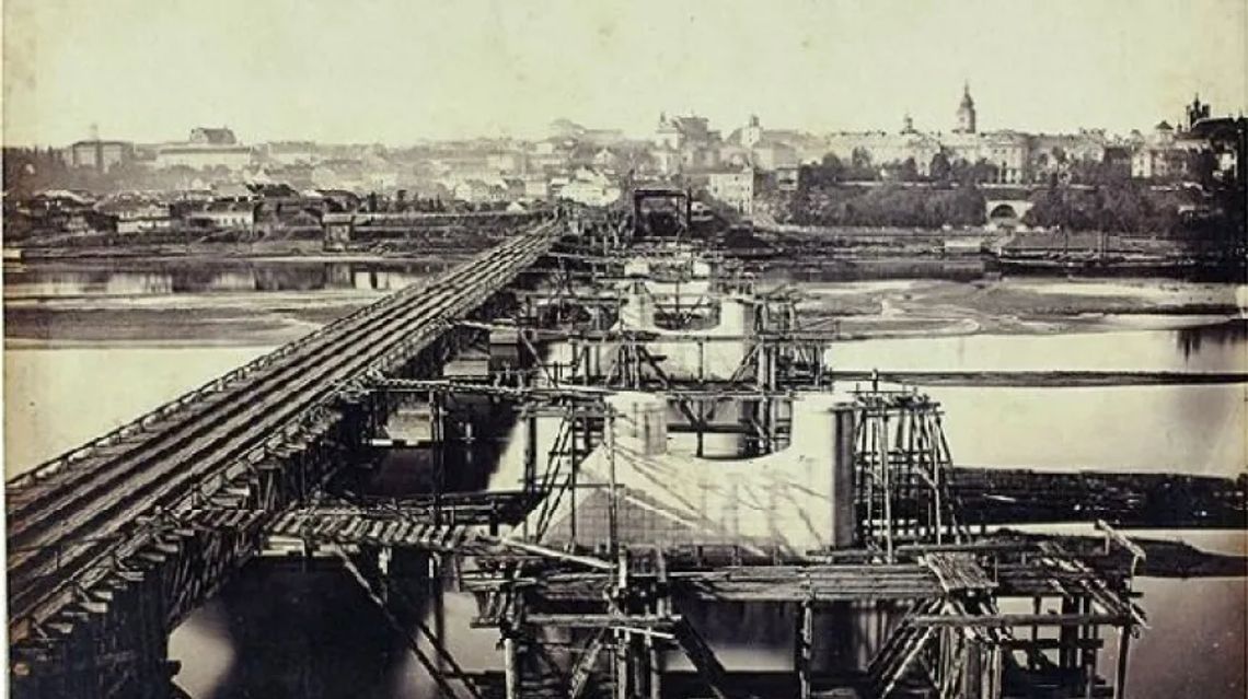 160 lat temu otwarto w Warszawie most Kierbedzia, pierwszą stałą przeprawę przez Wisłę