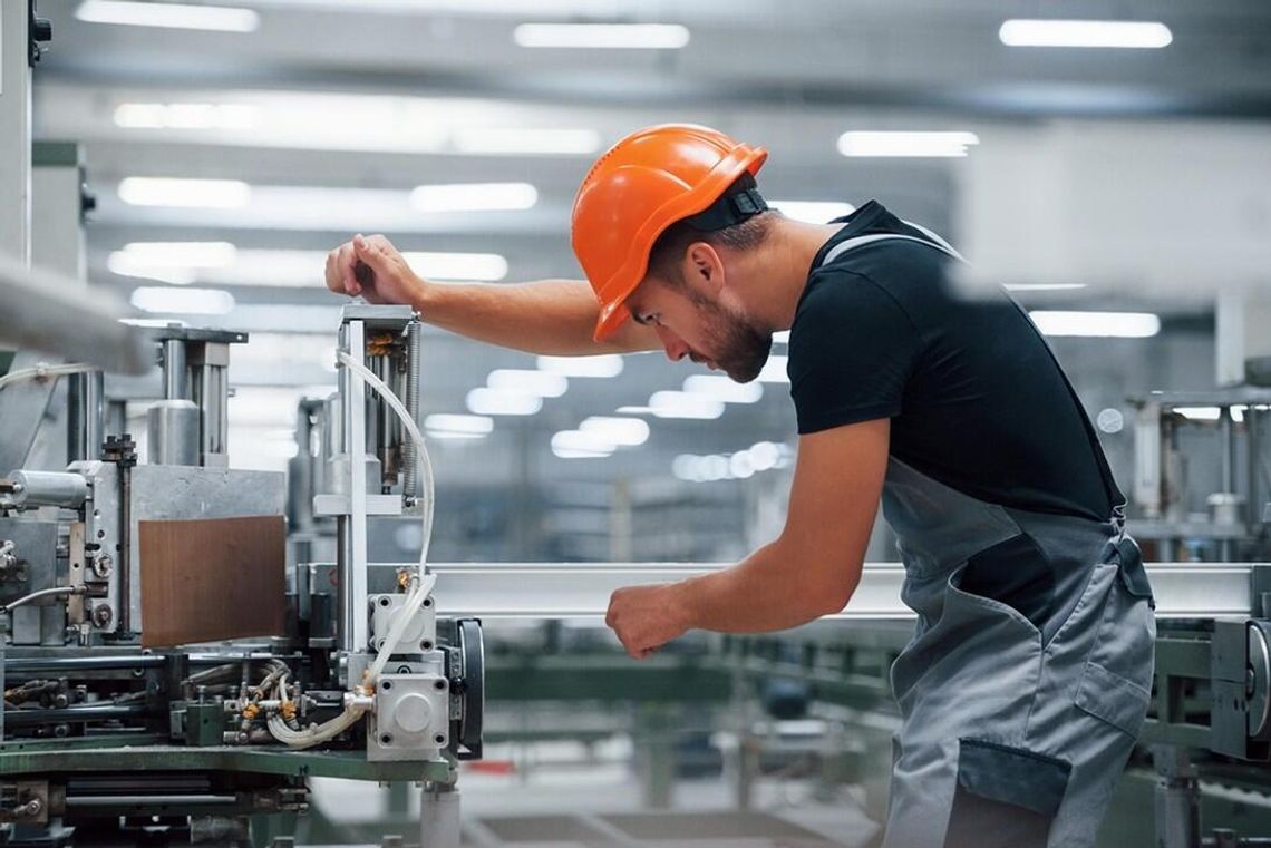 3 sytuacje, w których pracownik ma prawo odmówić pracy na produkcji!