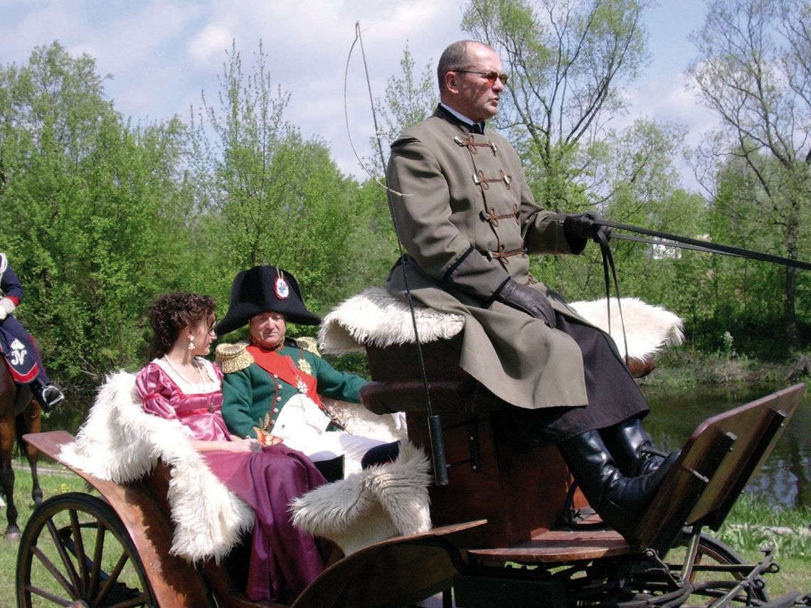 A TO CIEKAWE... JUŻ SIĘ CIESZĘ, CZYLI PORTRETY PRZYJECHAŁY