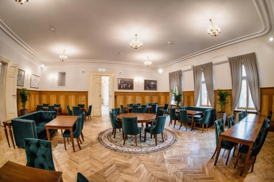 Atrakcyjny lokal do wynajęcia -kawiarnia/restauracja