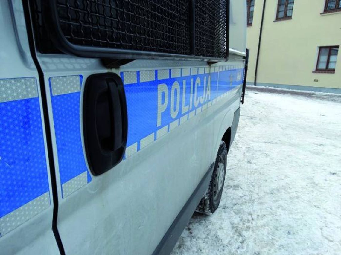 Awanturnik odpowie przed sądem
