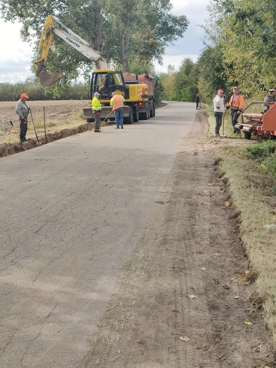 Będzie droga i wiejski plac