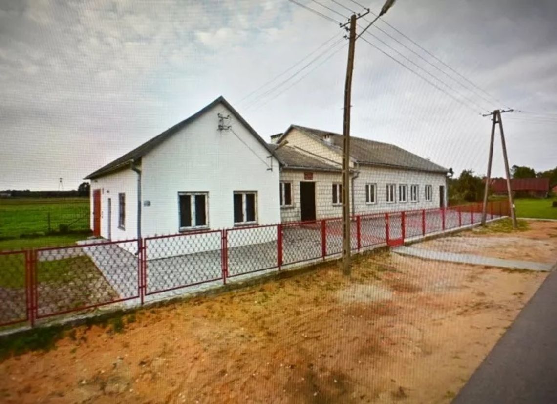Będzie nowa podłoga w świetlicy