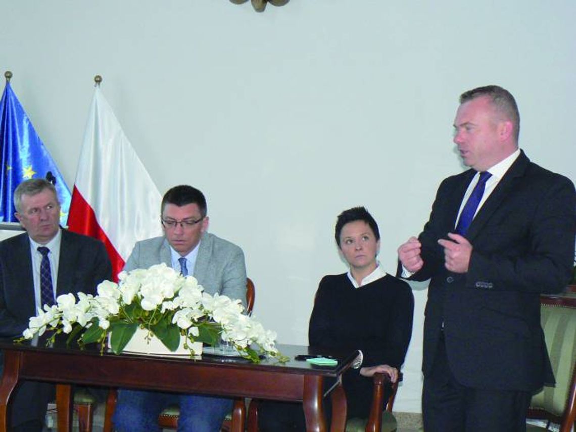 Biorą się za drogę na Ciechanów