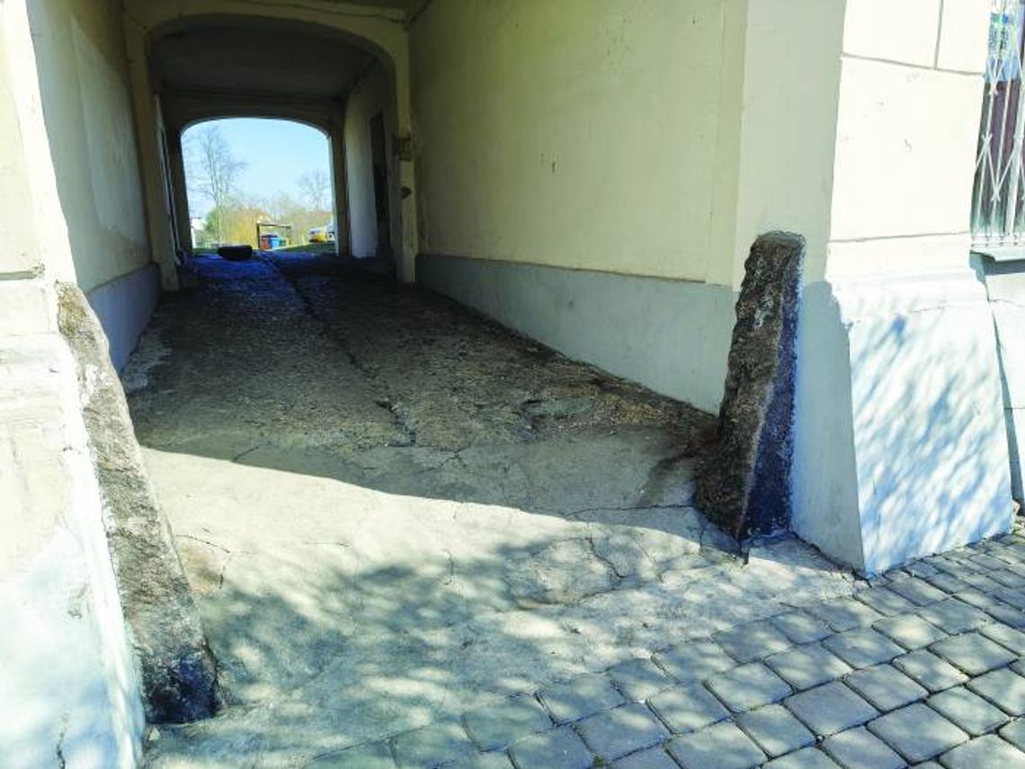 BIŻUTERIA MOJEGO MIASTA albo NASZE KLEJNOTY, cz. 11