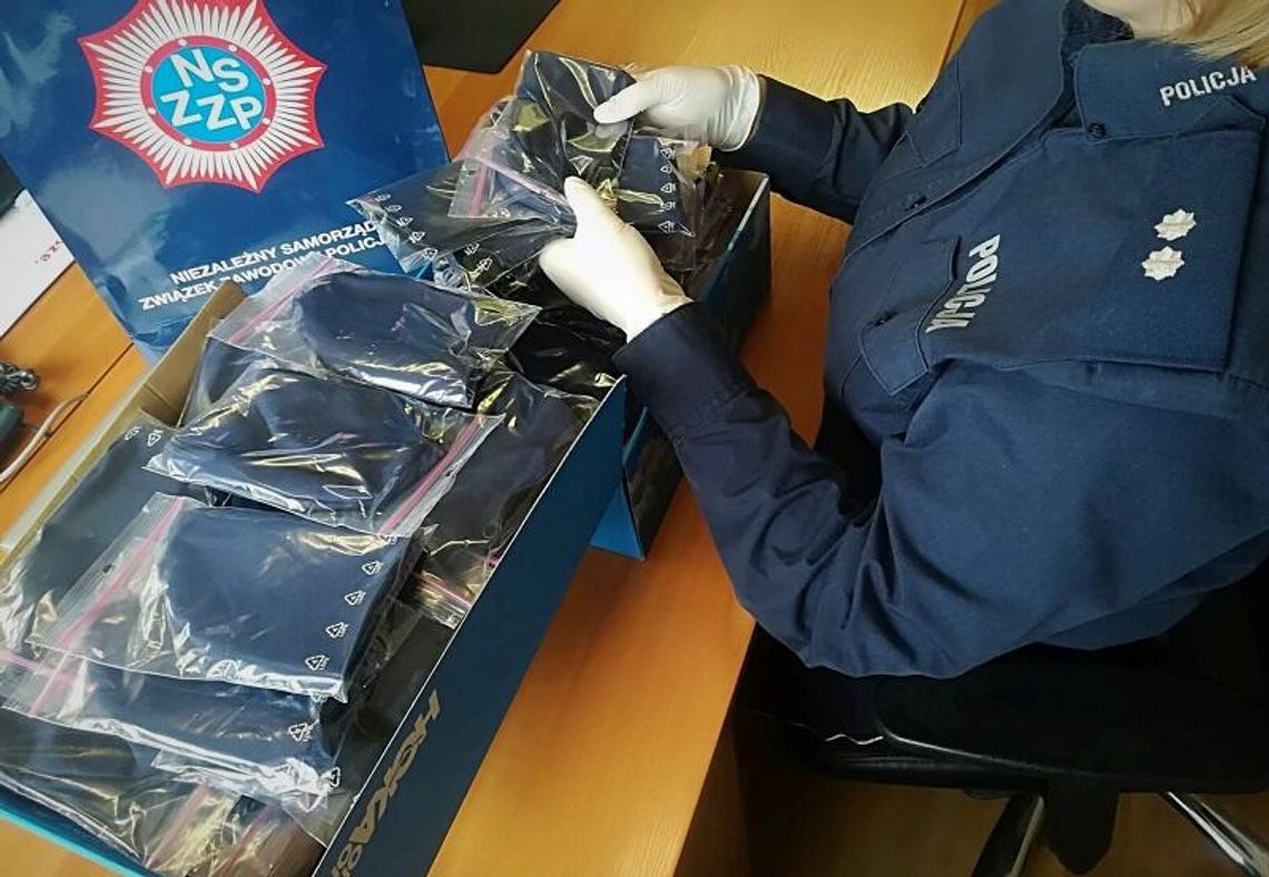 CENNE WSPARCIE DLA POLICJANTÓW
