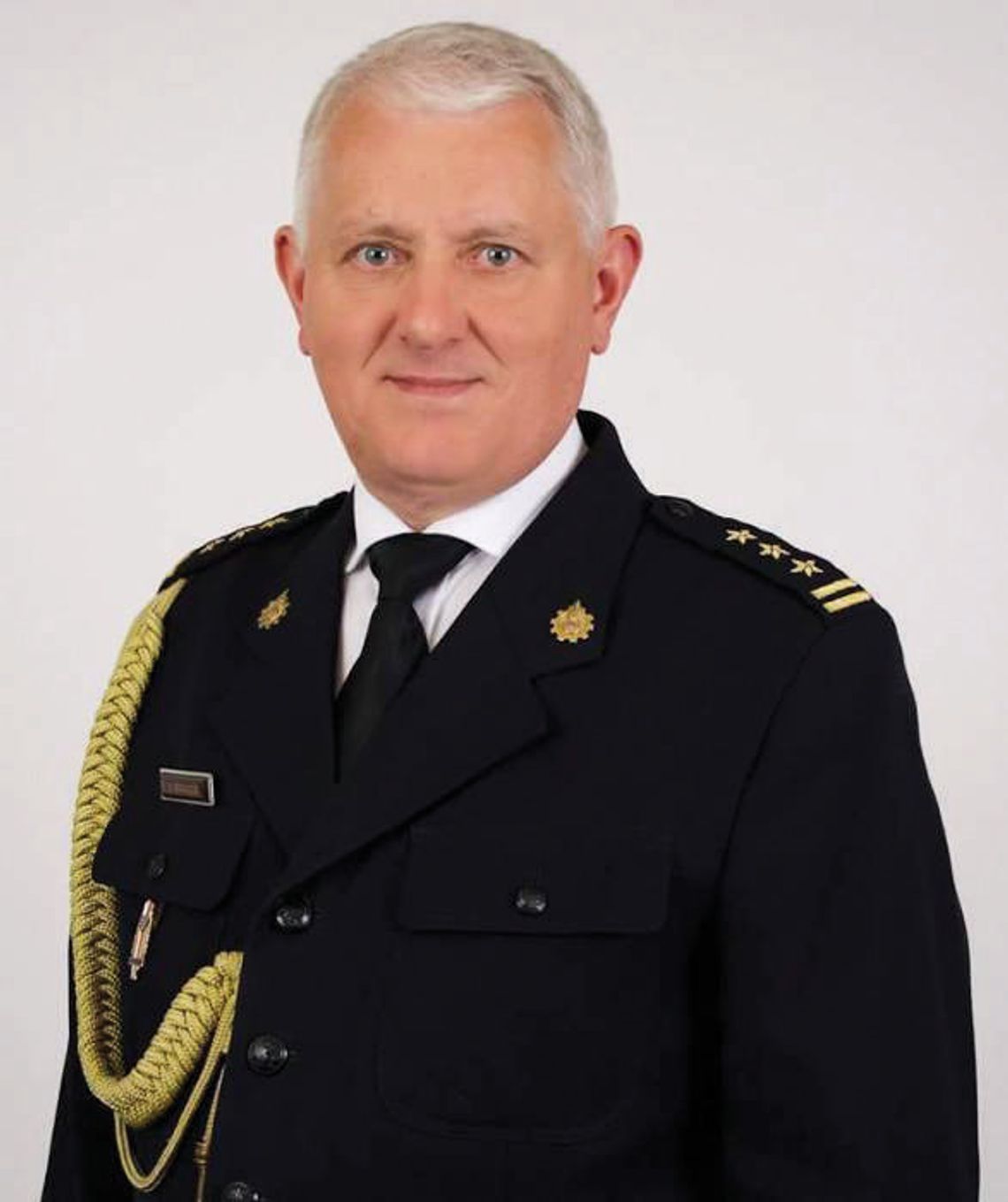 CZŁOWIEK DALEJ CHCE POMAGAĆ