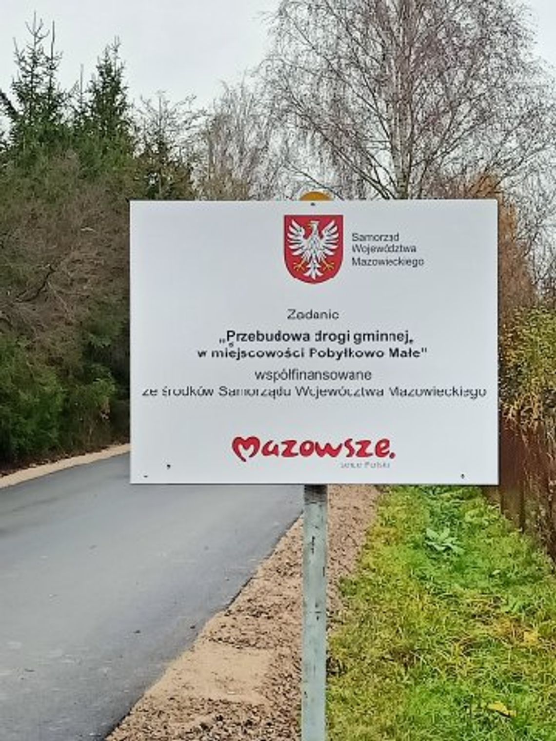 Droga w Pobyłkowie Małym po przebudowie