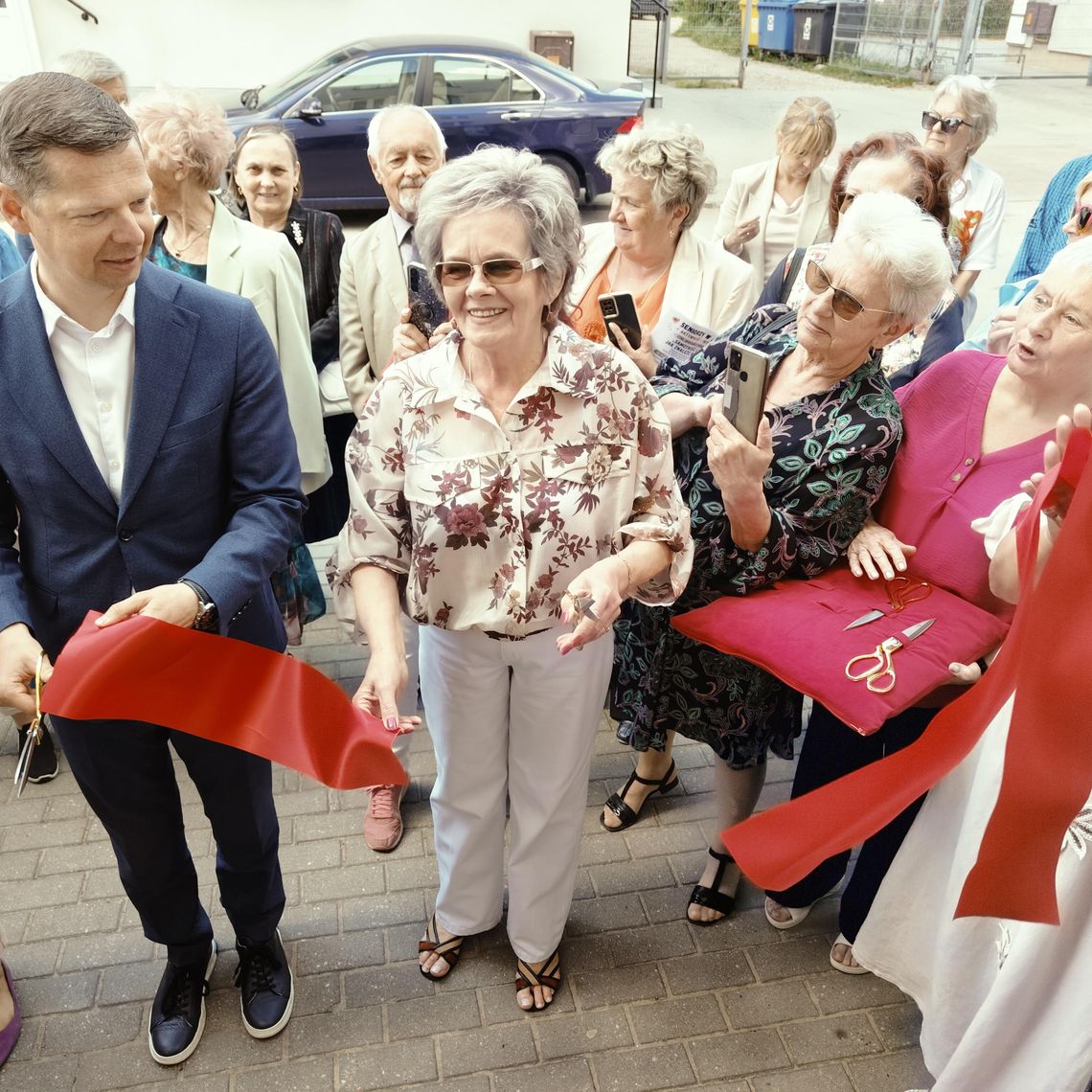 DZIĘKUJEMY I LICZYMY NA WIĘCEJ DZIĘKUJEMY I LICZYMY NA WIĘCEJ