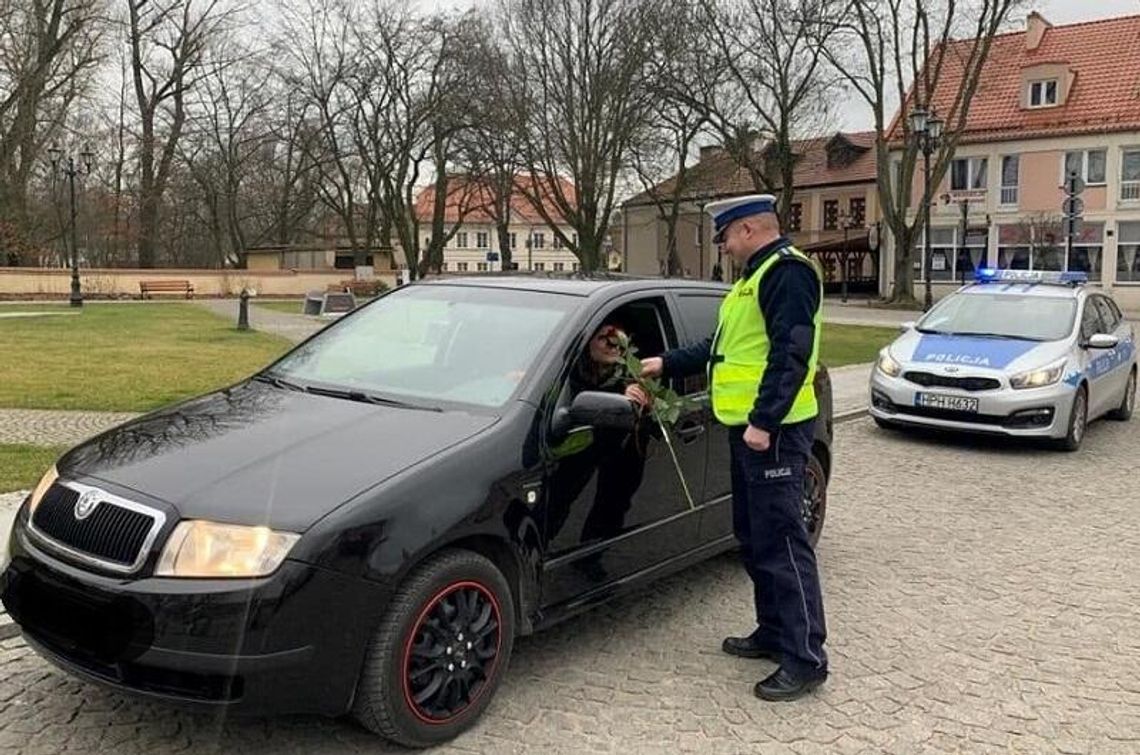 Dzień Kobiet z pułtuską drogówką