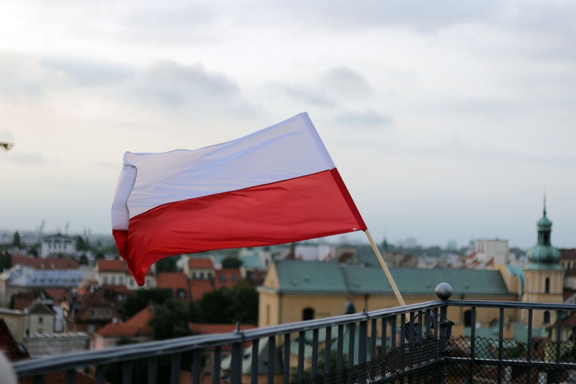 DZIWIĘ SIĘ… Co to jest PATRIOTYZM?