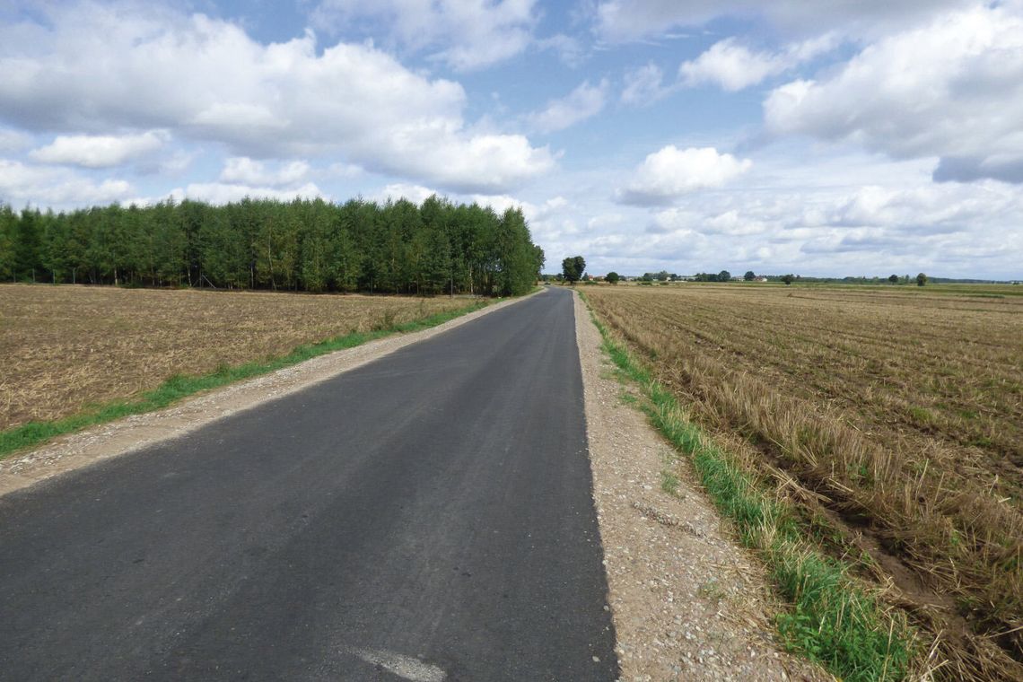 Gmina Obryte. Droga, kuchnia i oświetlenie