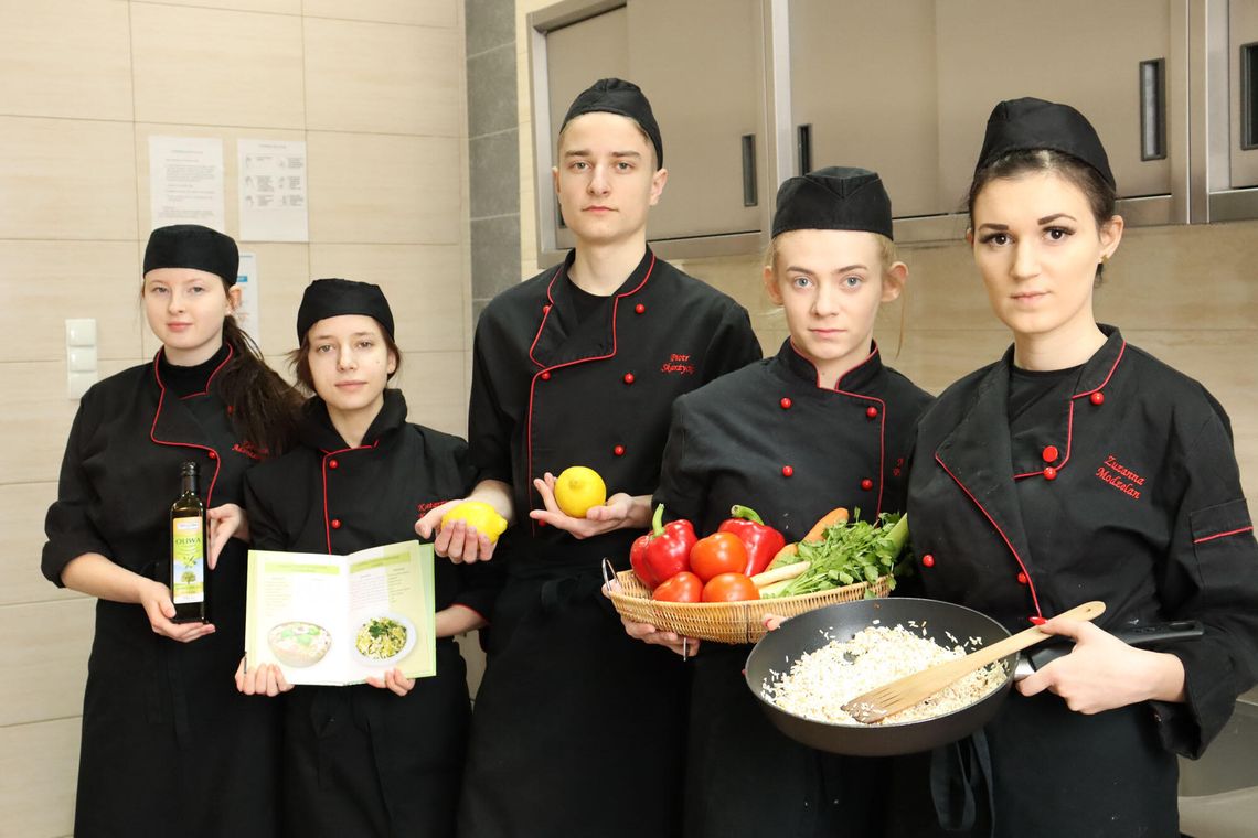 GOLĄDKOWO. Kształcimy menedżerów gastronomii
