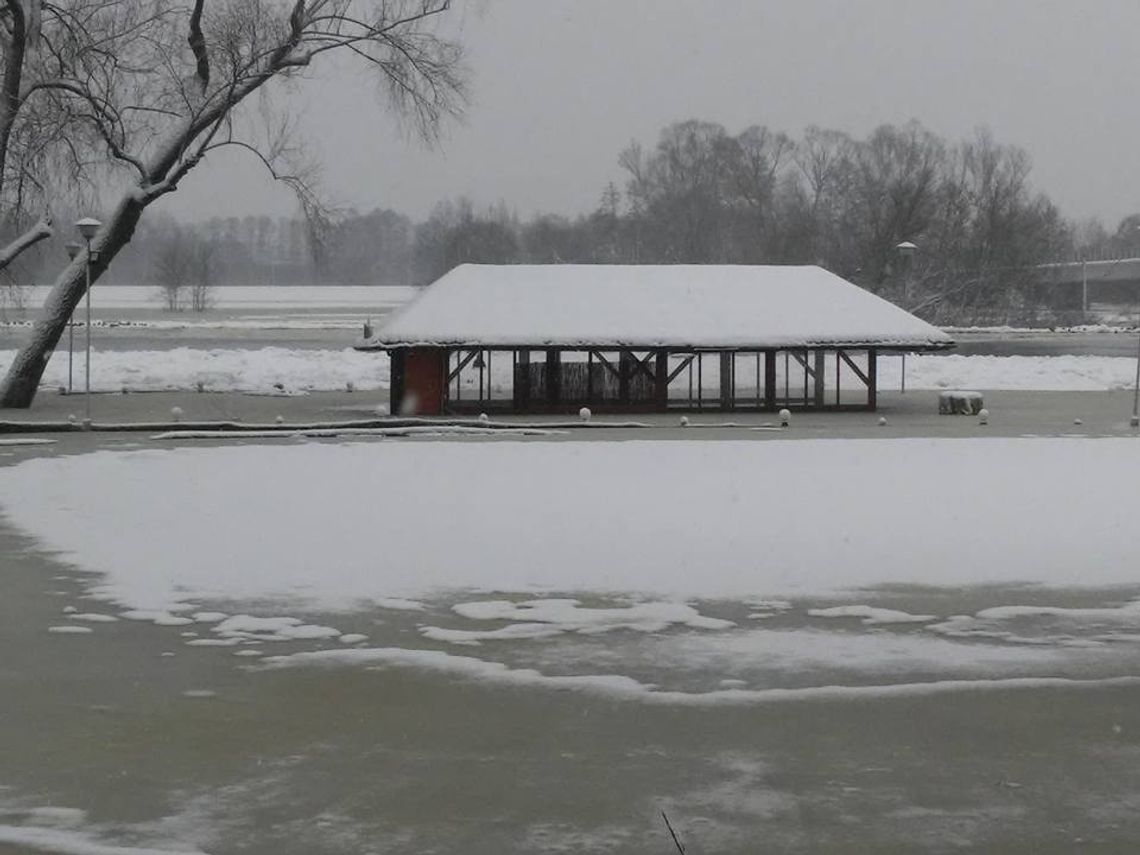INFORMACJA O STANIE WÓD RZEKI NAREW – na godz. 10:00 dnia 21.01.2018 r.