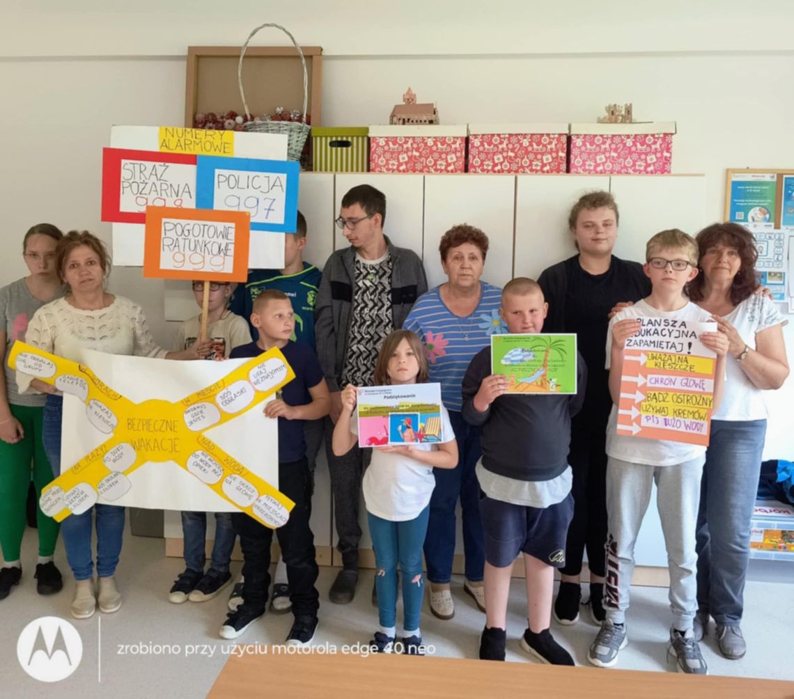 Zajęcia edukacyjne pt. „Bezpieczne wakacje"