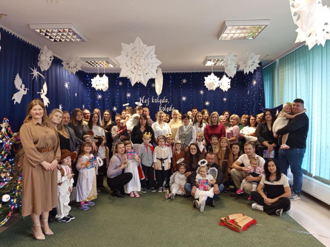 JASEŁKA w Bajkowym Przedszkolu JASEŁKA w Bajkowym Przedszkolu