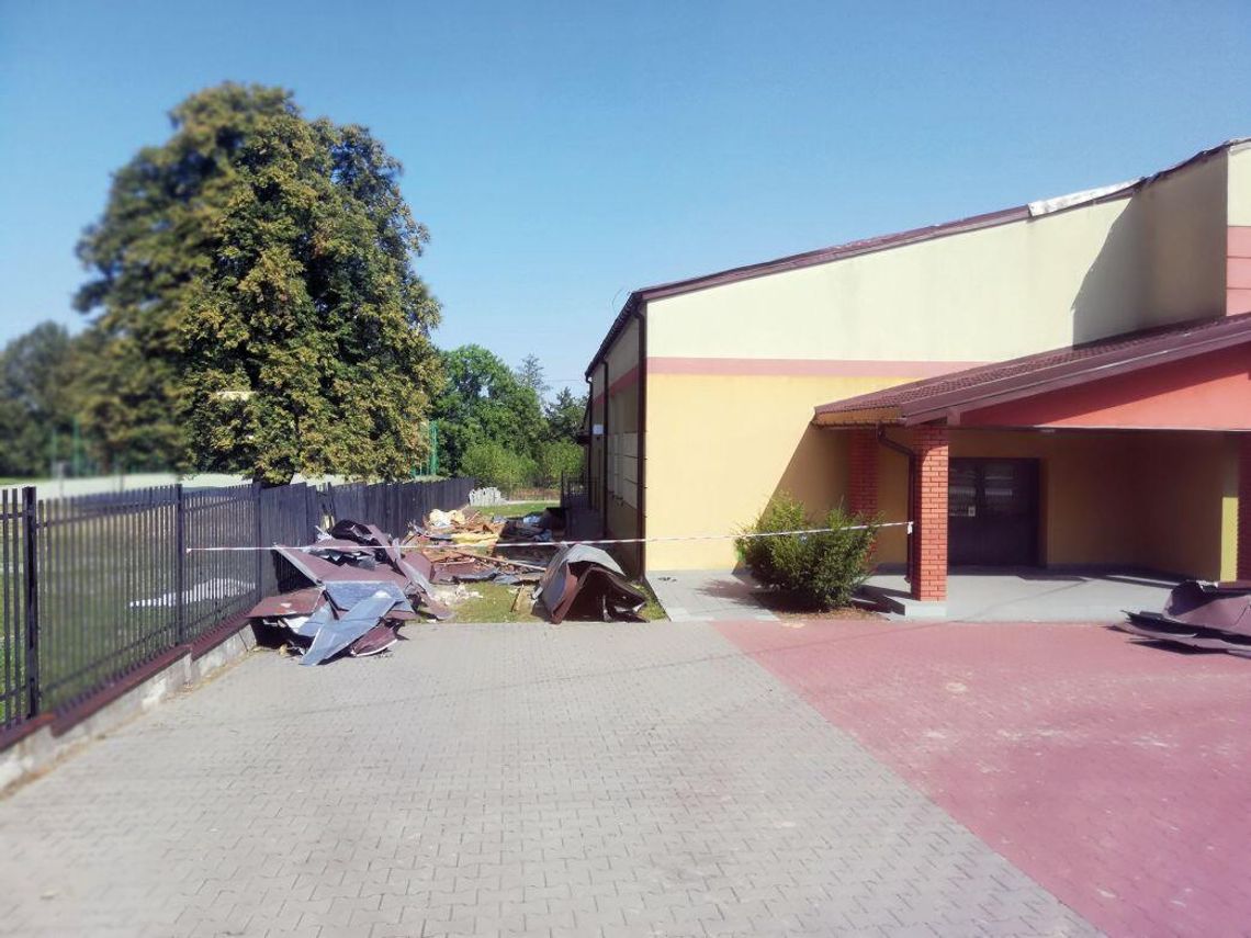 Kiedy naprawią dach na remizie?