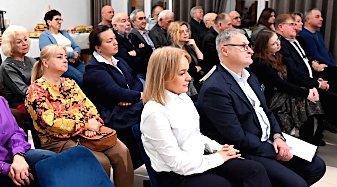 Konferencja pt. „Z gliny i tradycji” Konferencja pt. „Z gliny i tradycji”