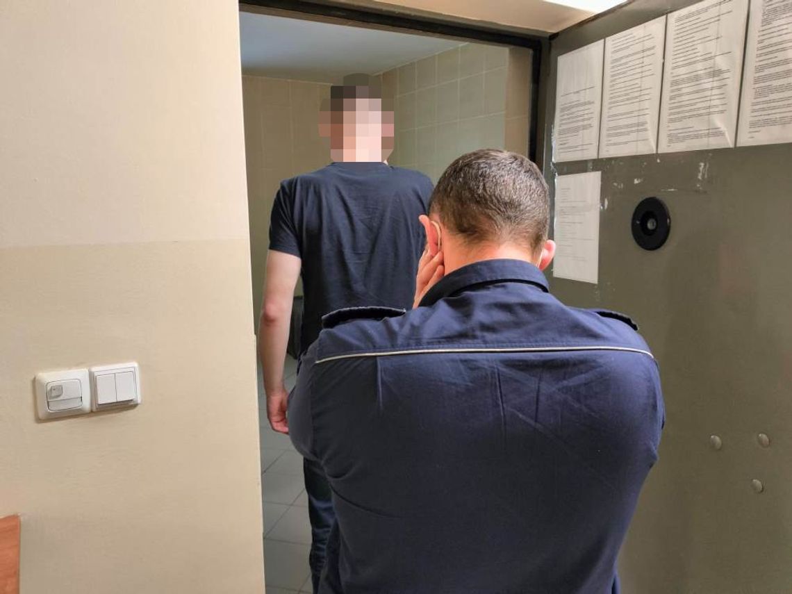 LEGIONOWO. Był pijany i się awanturował. Policja znalazła narkotyki