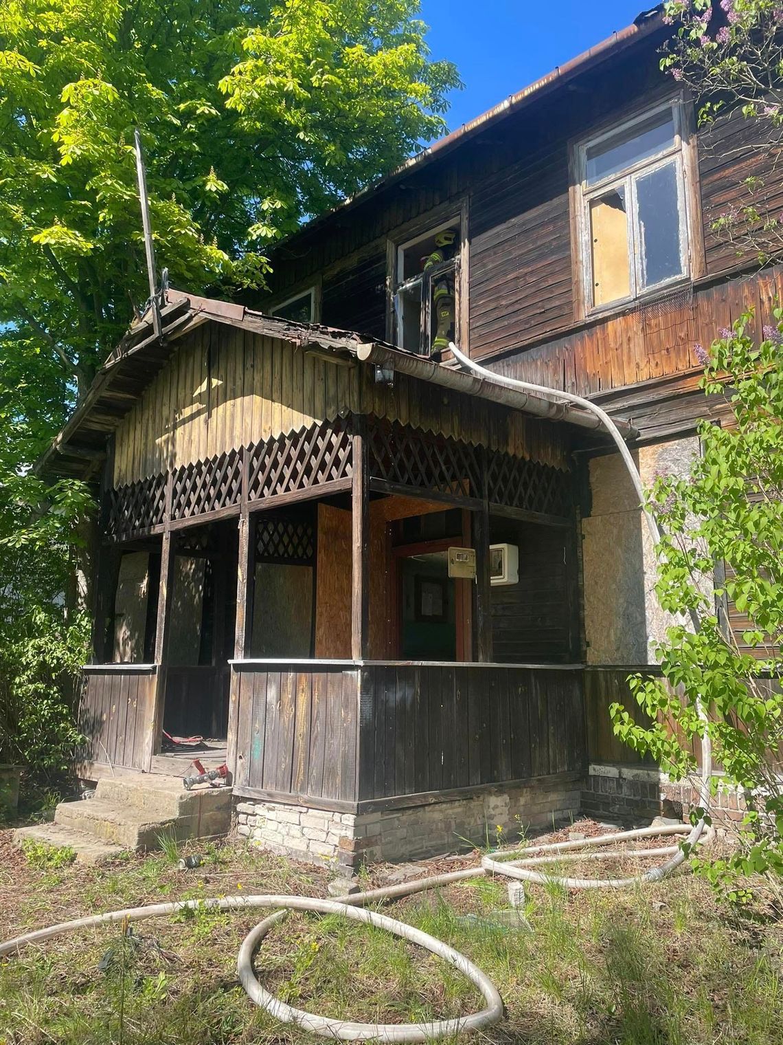 LEGIONOWO. Pożar pustostanu przy ul. Batorego