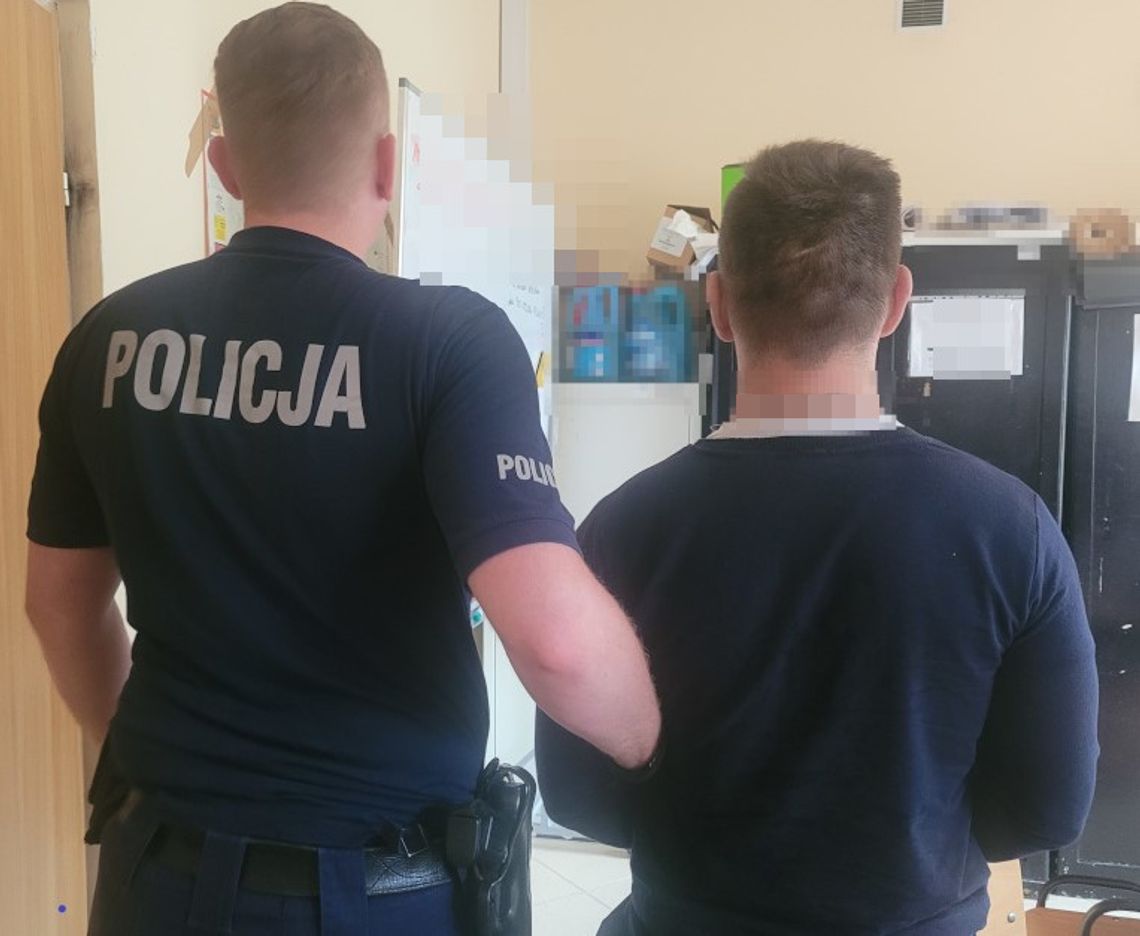 LEGIONOWO. Rzucił się na pracowników ochrony