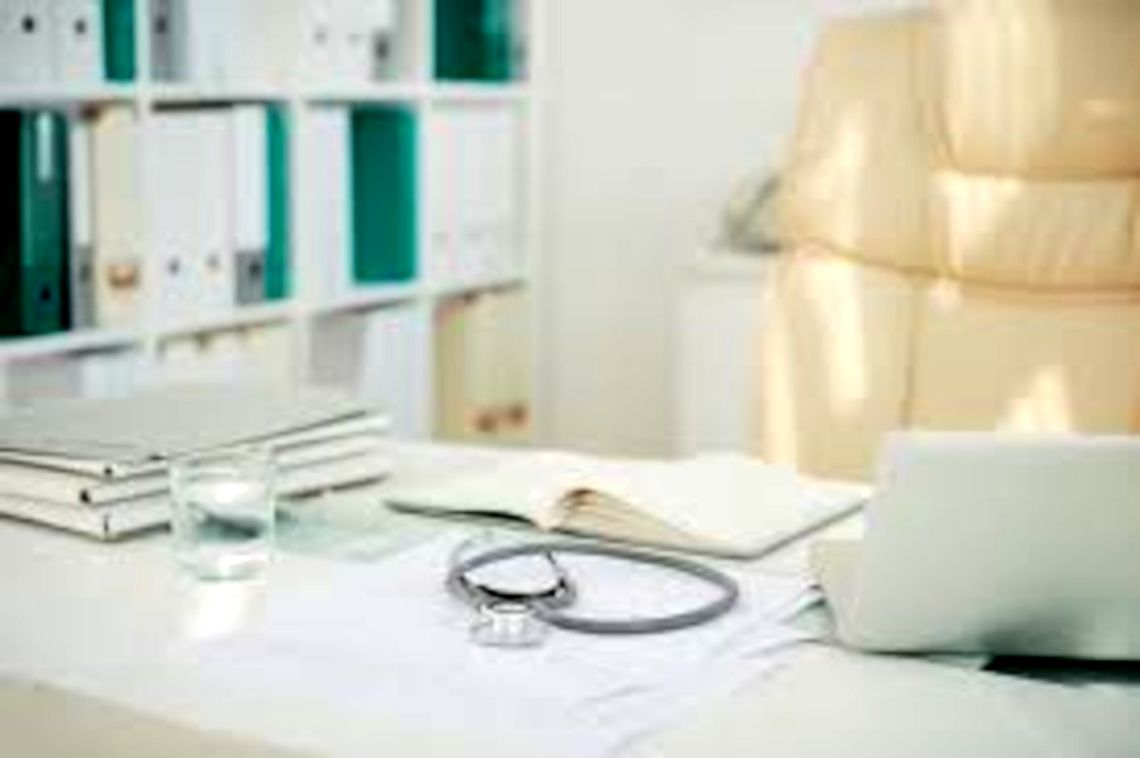 LEKARKA POD WPŁYWEM ALKOHOLU UDZIELAŁA POMOCY MEDYCZNEJ LEKARKA POD WPŁYWEM ALKOHOLU UDZIELAŁA POMOCY MEDYCZNEJ