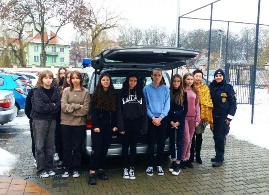 Licealiści dla bezdomniaków