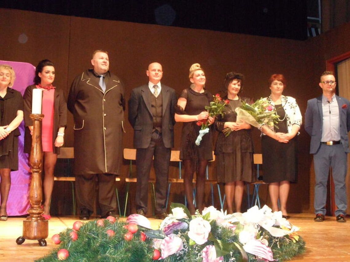 "Mąż zmarł, ale już mu lepiej" - Teatr Cioci Heni z Szelkowa - Konkurs PTA-K