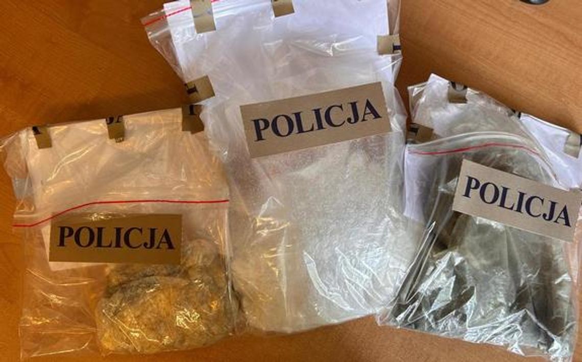 Miał prawie kilogram narkotyków