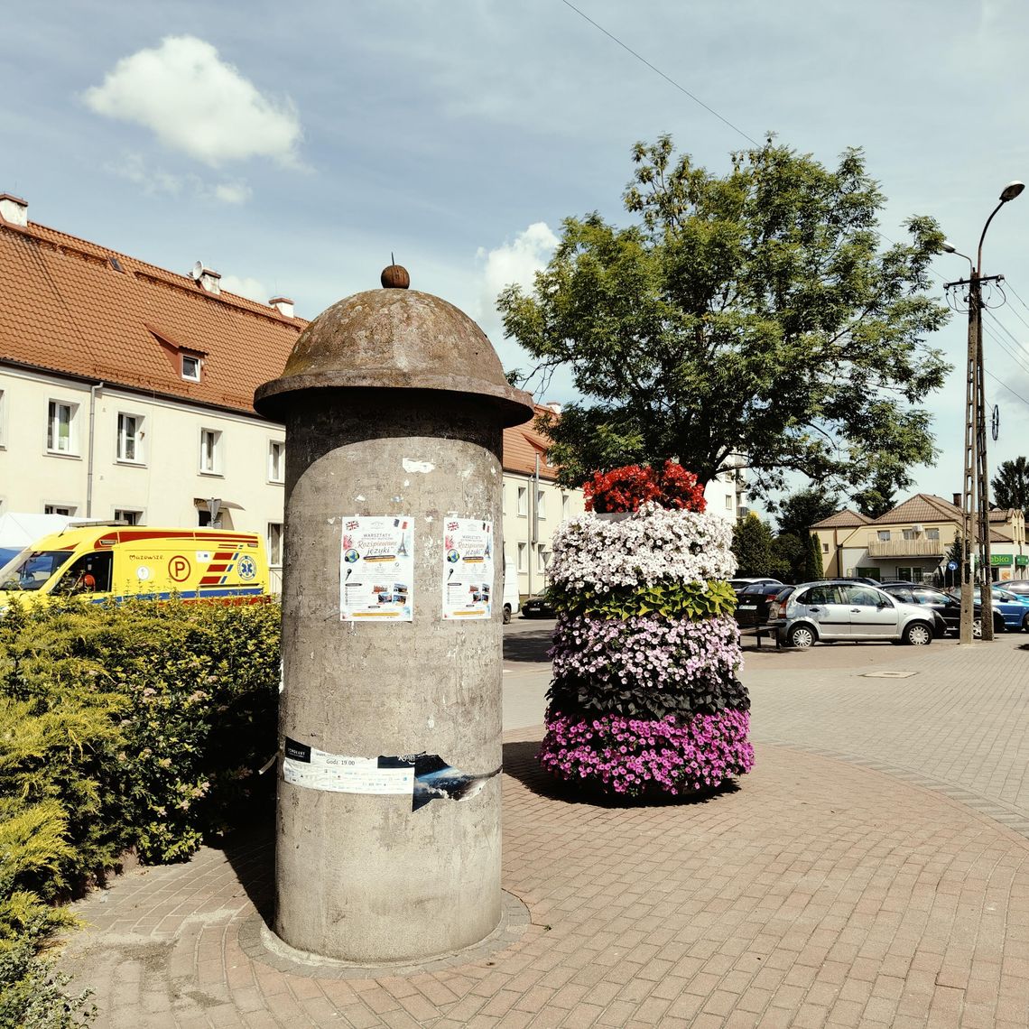 MIEJSKIEJ ESTETYKI NIGDY DOSYĆ czyli TAK SOBIE MARZĘ MIEJSKIEJ ESTETYKI NIGDY DOSYĆ czyli TAK SOBIE MARZĘ