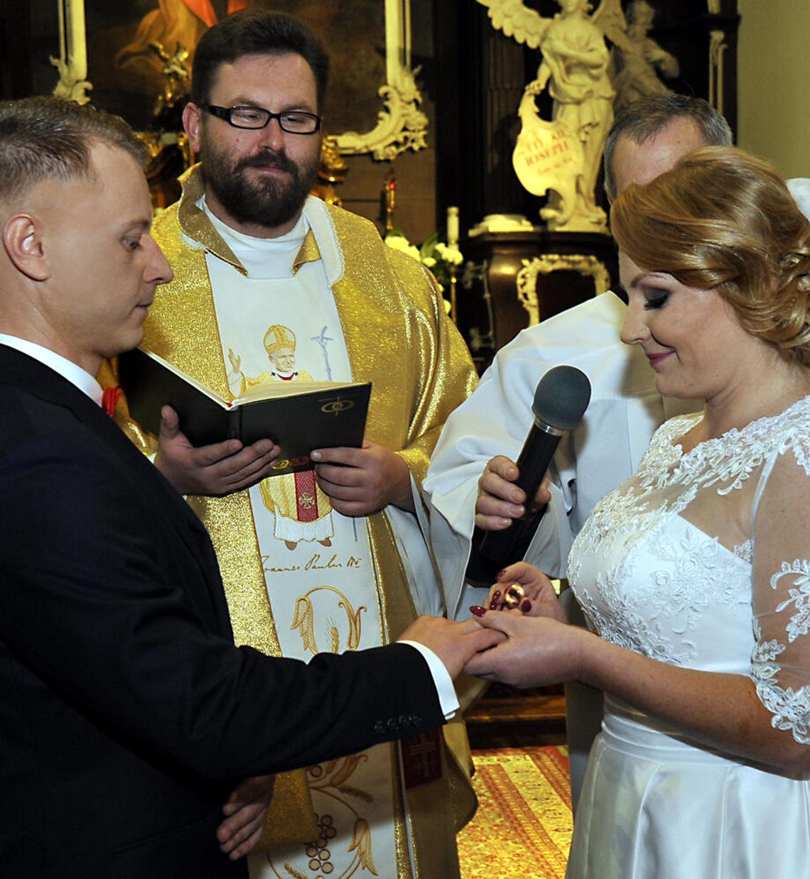 Najlepsze życzenia dla szczęśliwej pary!