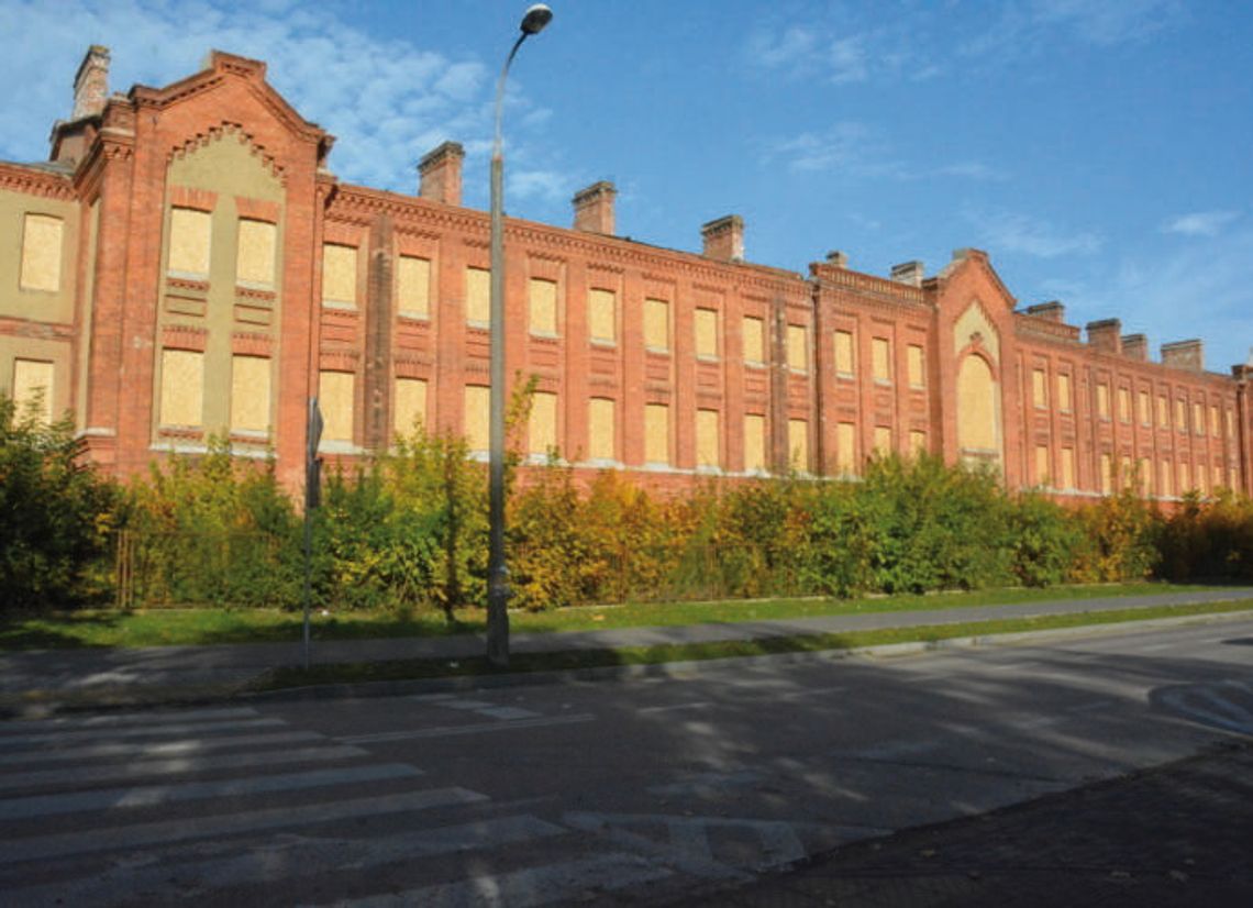 Najpierw kupili, teraz sprzedają