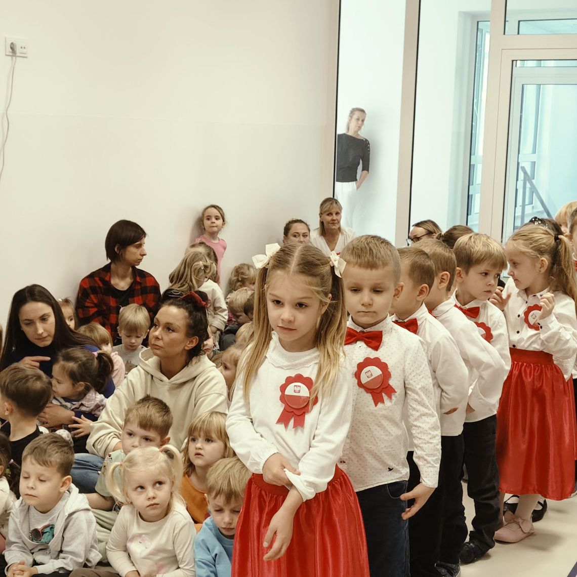 NASZA POLSKO, KOCHAMY CIĘ