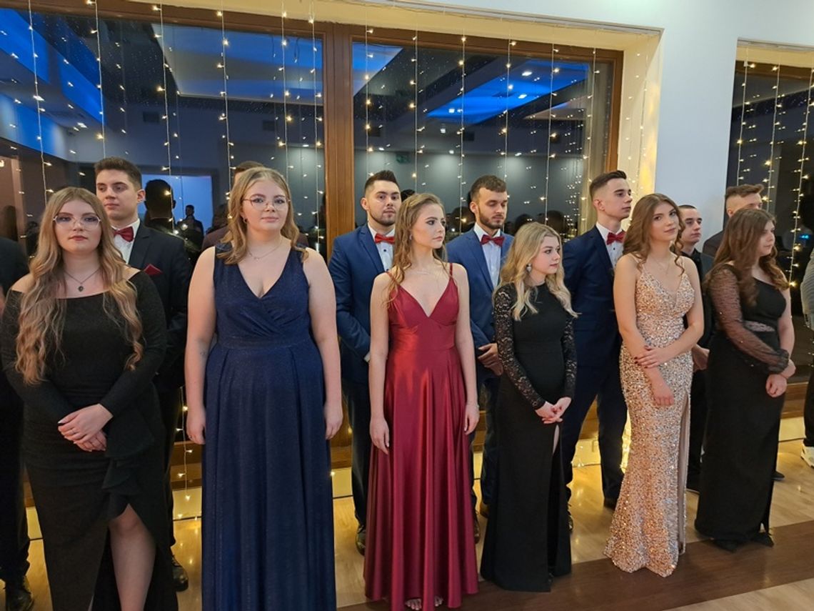 Niech żyje bal!