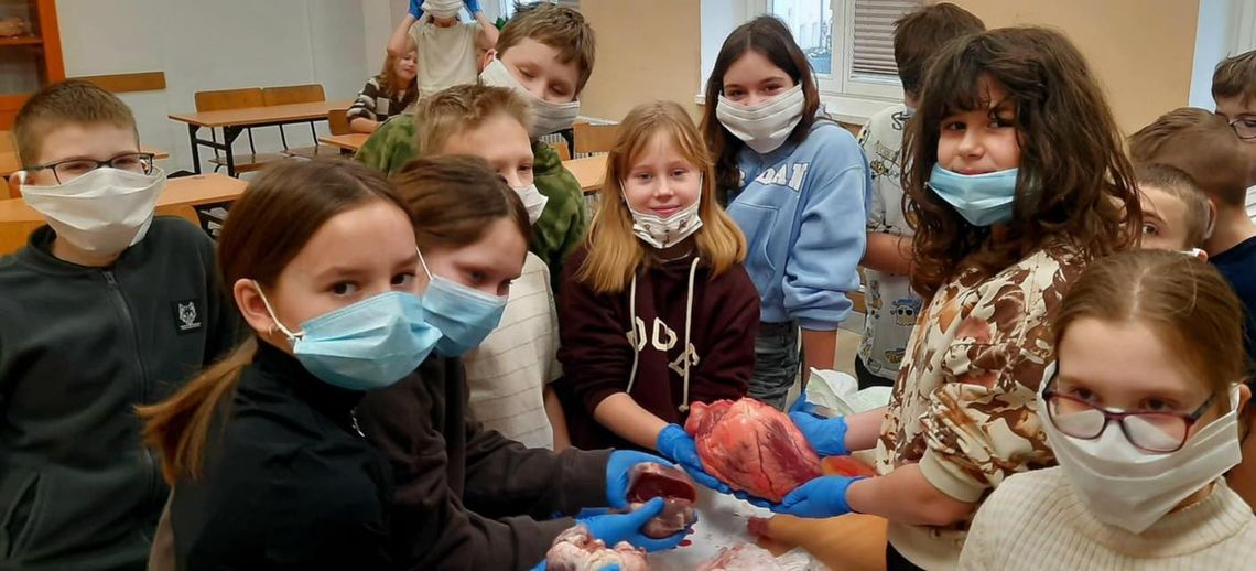 OBYŚ SIĘ UCZYŁ W TAKICH SZKOŁACH OBYŚ SIĘ UCZYŁ W TAKICH SZKOŁACH