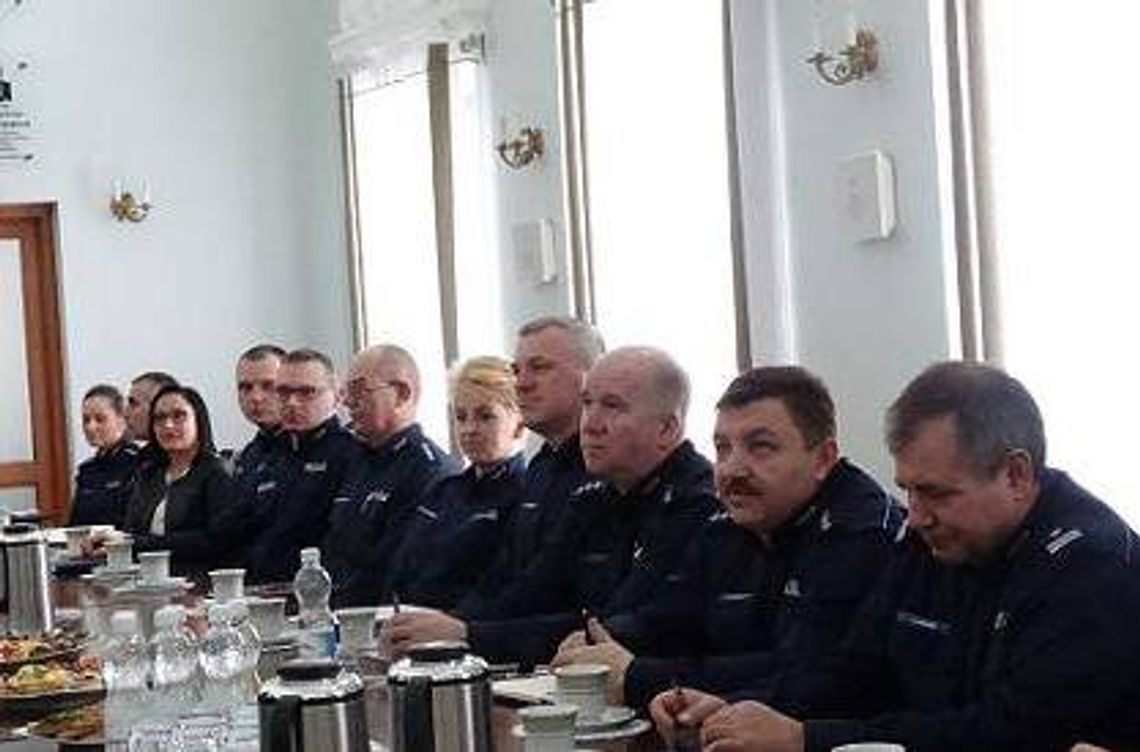 Odprawa roczna pułtuskiej policji