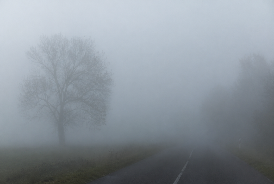 Ostrożnie! Będzie gęsta mgła Ostrożnie! Będzie gęsta mgła