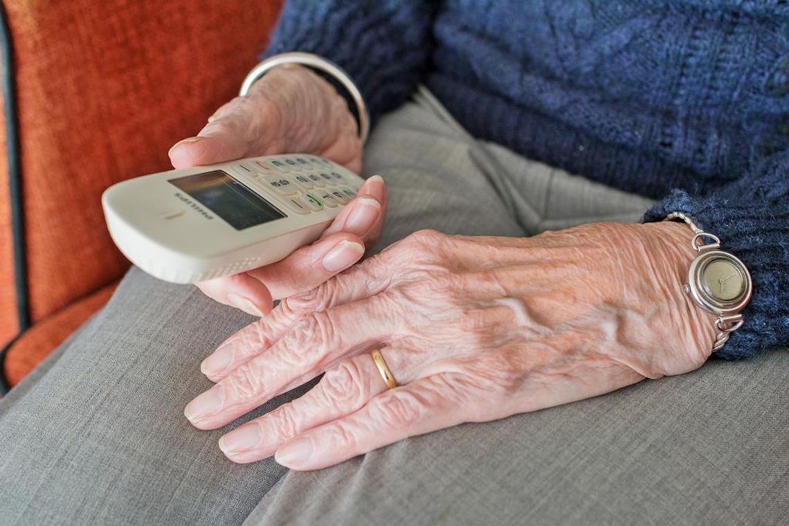Oszustki okradły seniorkę