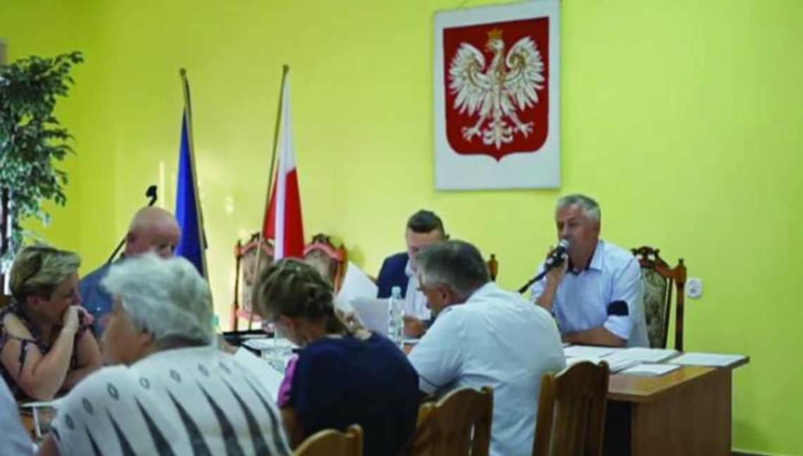 Pan nie potrafi rządzić samodzielnie!