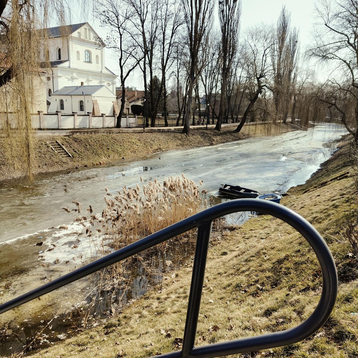 PARKI, SKWERKI, ALEJKI – WIOSENNE PORZĄDKI