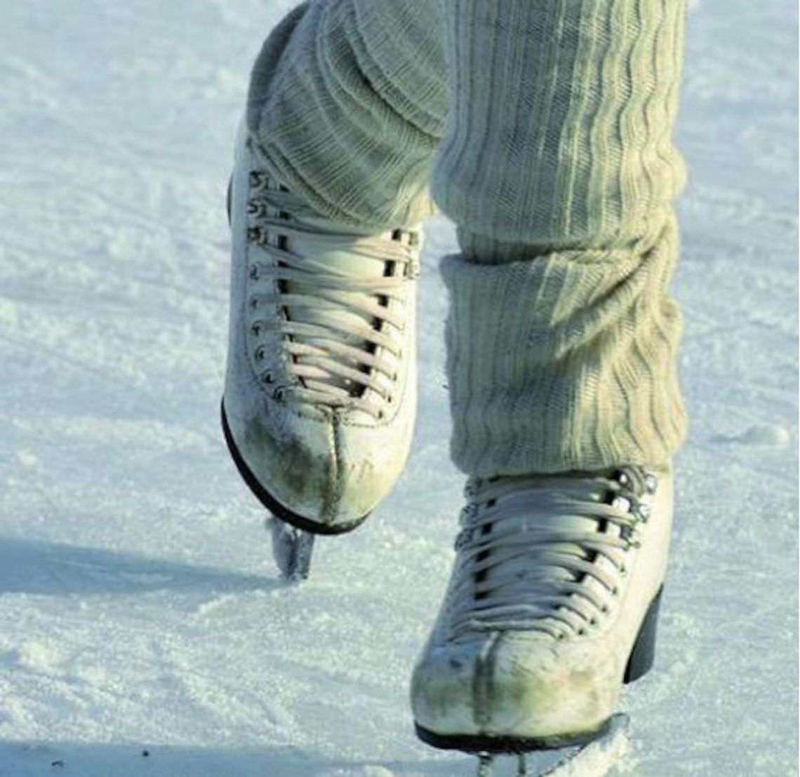Piosenki jednoznacznie erotyczne na otwarciu lodowiska?
