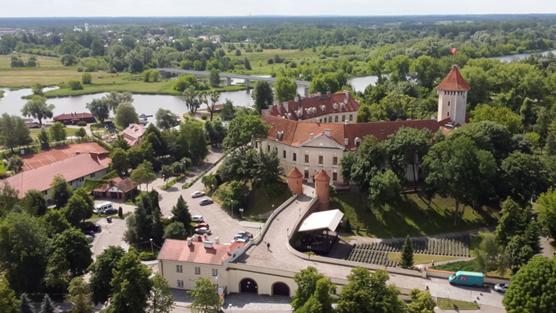 POWSTAJE FILM DOKUMENTALNY O PUŁTUSKIM ZAMKU