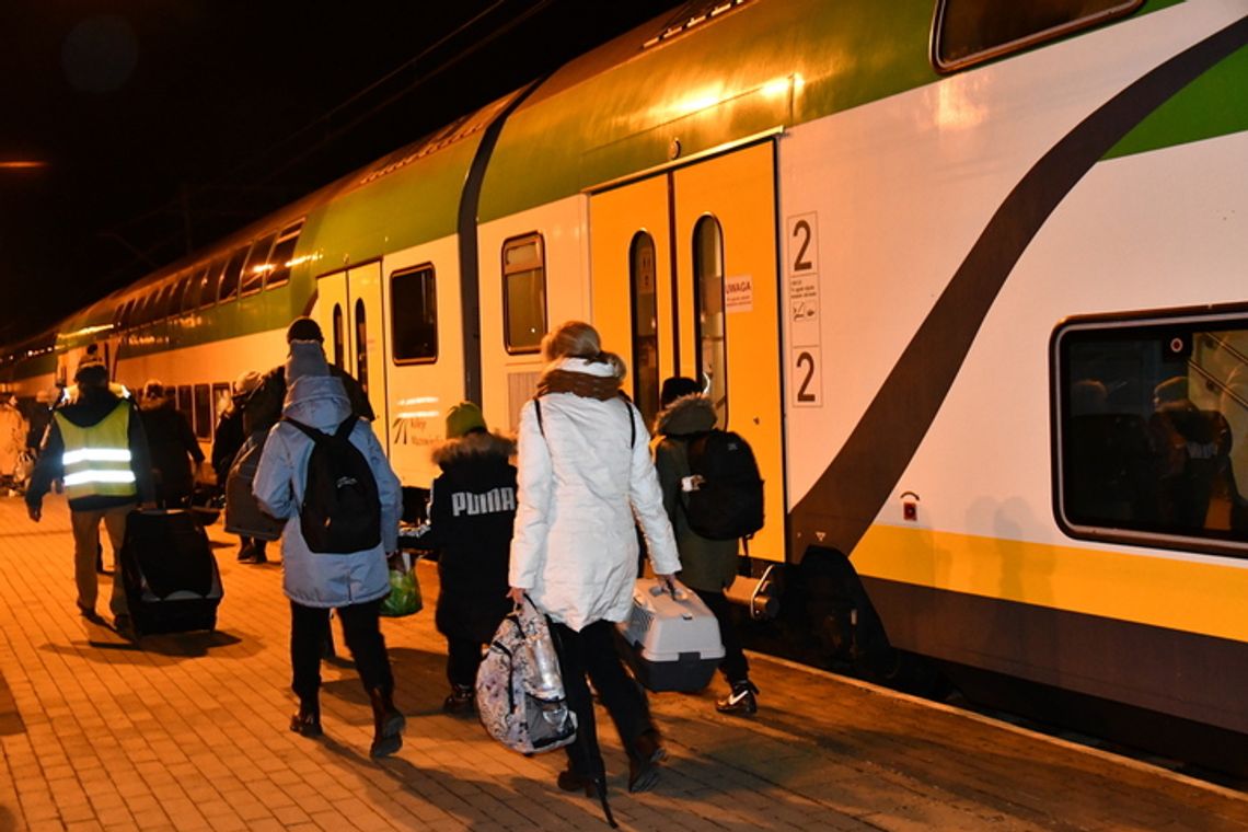 Prawie połowa uchodźców w Polsce chce wrócić na Ukrainę, 17 proc. planuje pozostać